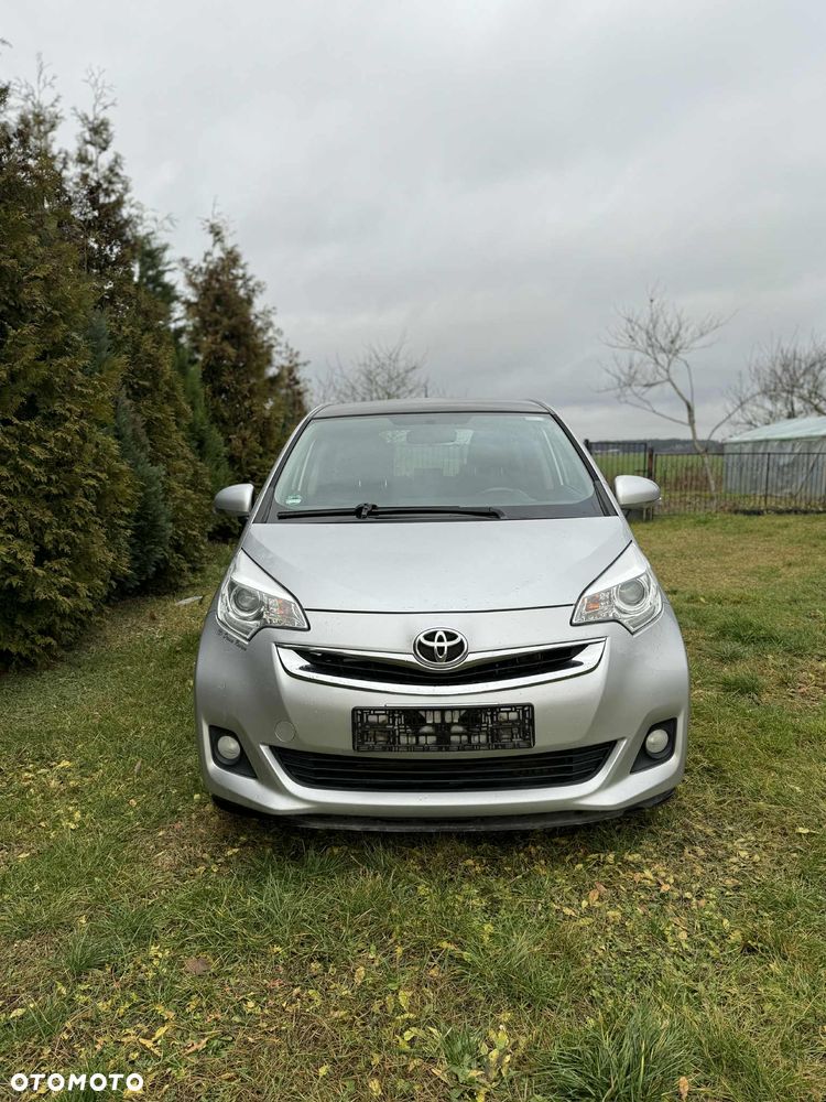Toyota Verso S - 3