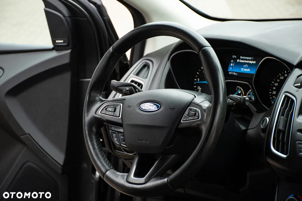 Ford Focus - 9