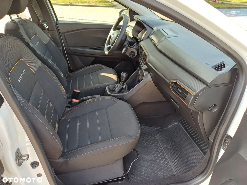 Dacia Sandero 1.0 TCe Essential - 14