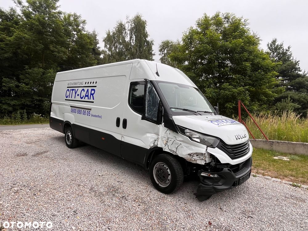 Iveco 35S16 - 16