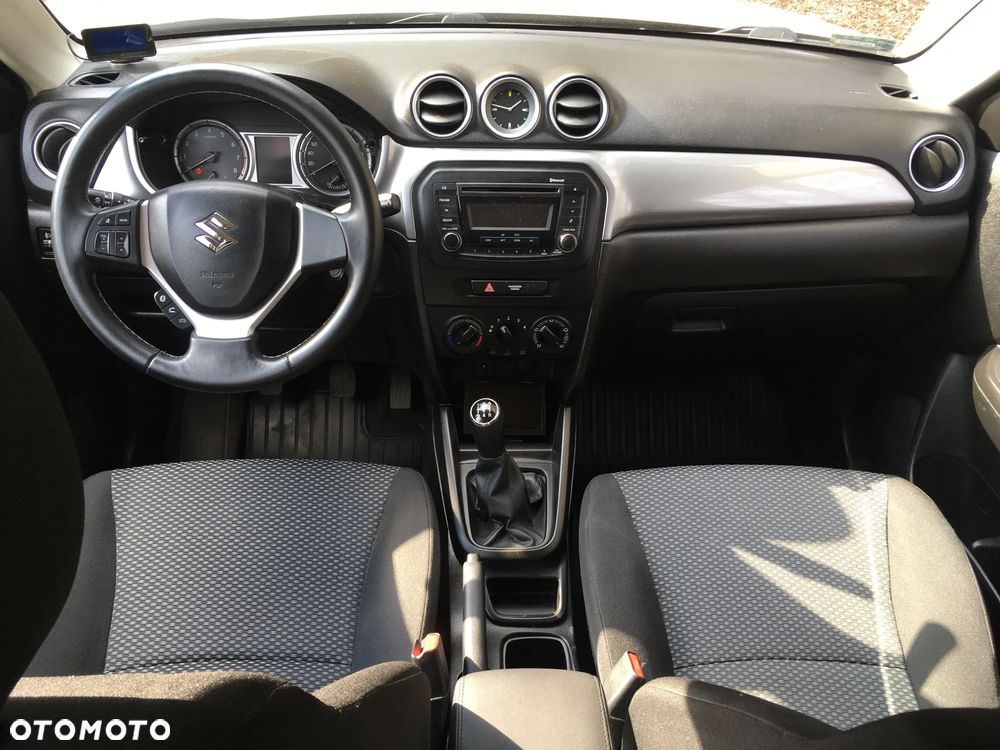 Suzuki Vitara 1.6 Comfort 2WD - 15