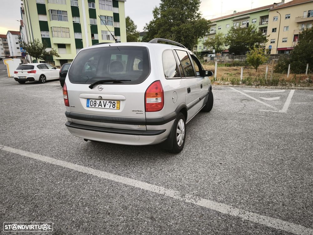 Opel Zafira 2.0 DTi Comfort - 3