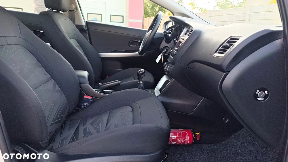 Kia Ceed 1.4 S - 33