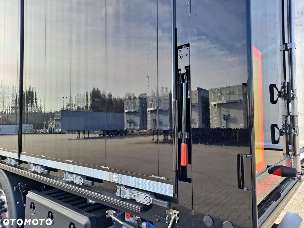 Kraker K-Force Otwierany Bok SD - 34