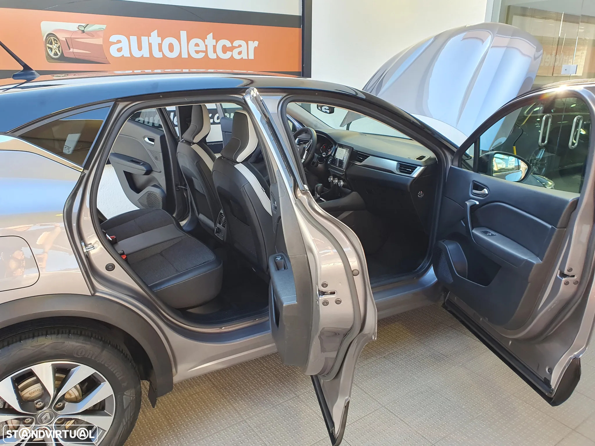 Renault Captur 1.5 dCi Exclusive EDC - 20
