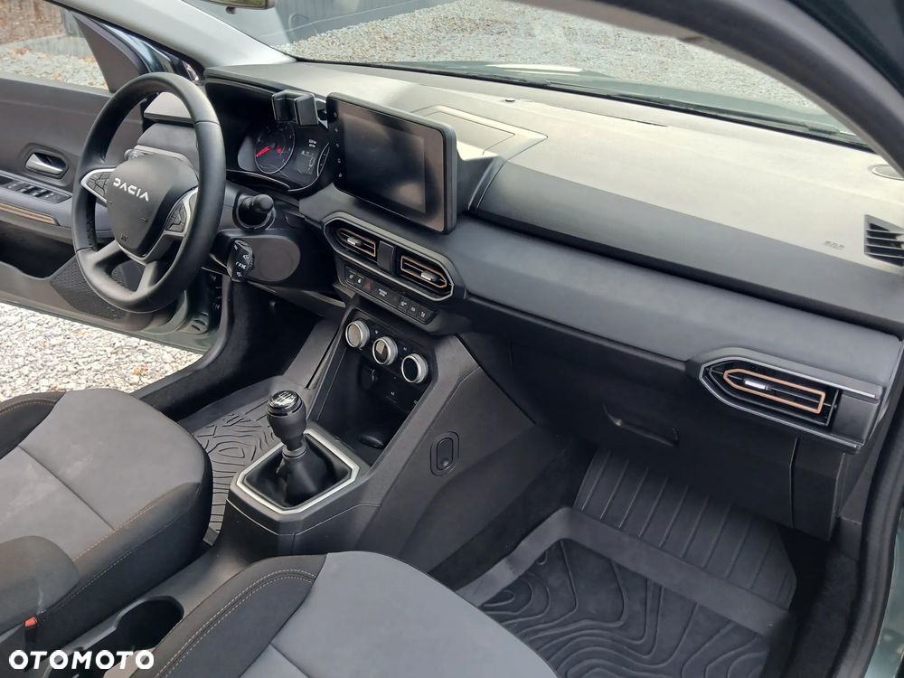 Dacia Jogger 1.0 TCe Extreme 7os - 19