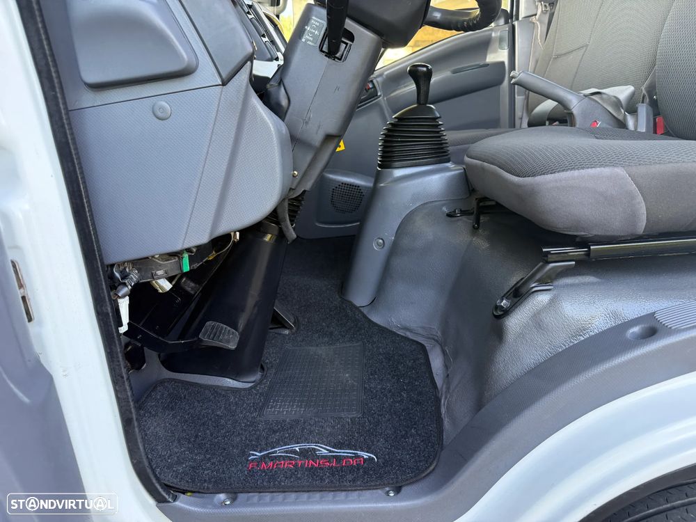 Isuzu NLR 3.0 35.150 Ch. Curto - 12