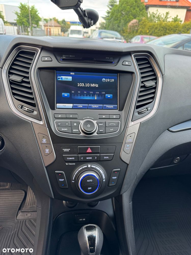 Hyundai Santa Fe 2.2 CRDI Premium - 25
