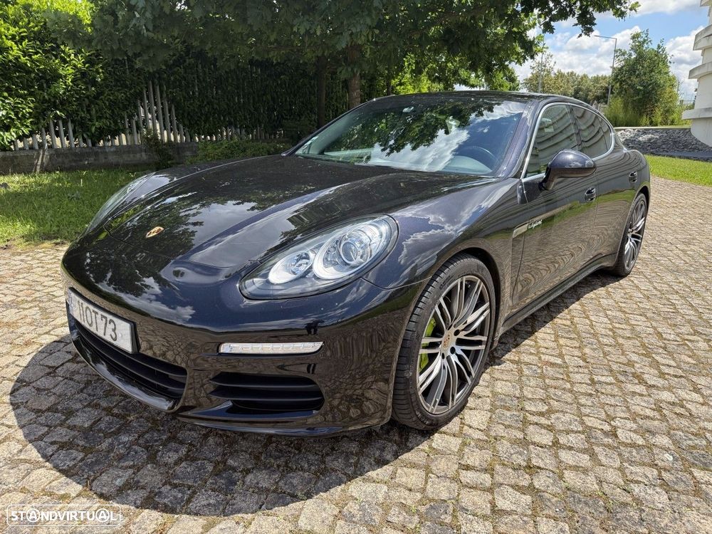 Porsche Panamera S E-Hybrid - 1