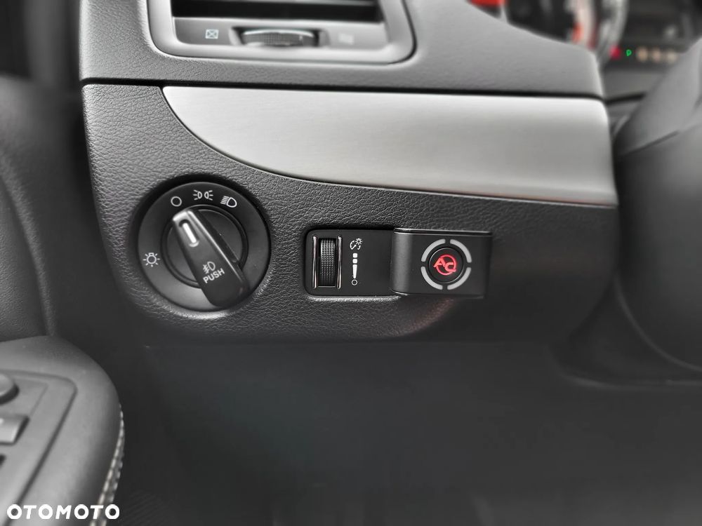 Dodge Grand Caravan - 16