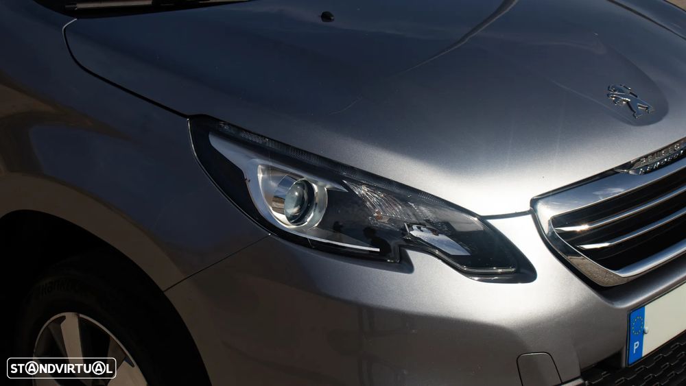 Peugeot 2008 1.2 PureTech Style - 7