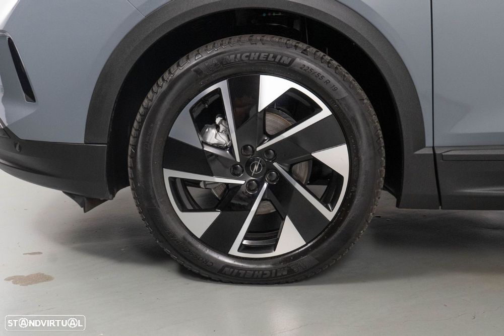 Opel Grandland 1.2 Hybrid GS eDCT - 25