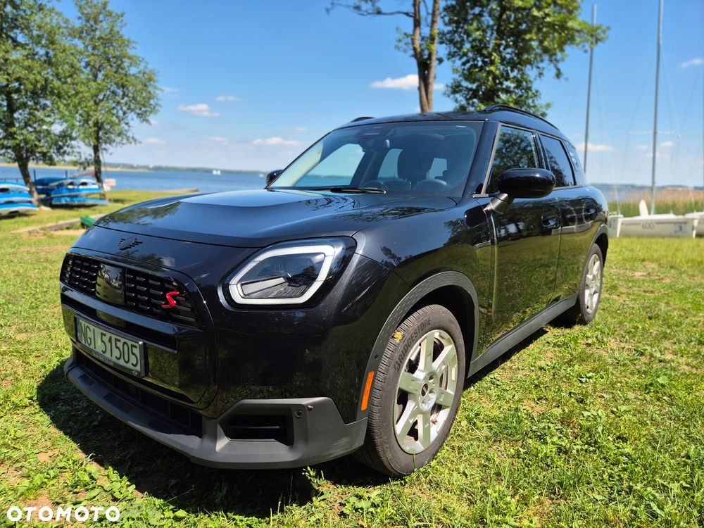MINI Countryman S ALL4 Classic Trim - 1