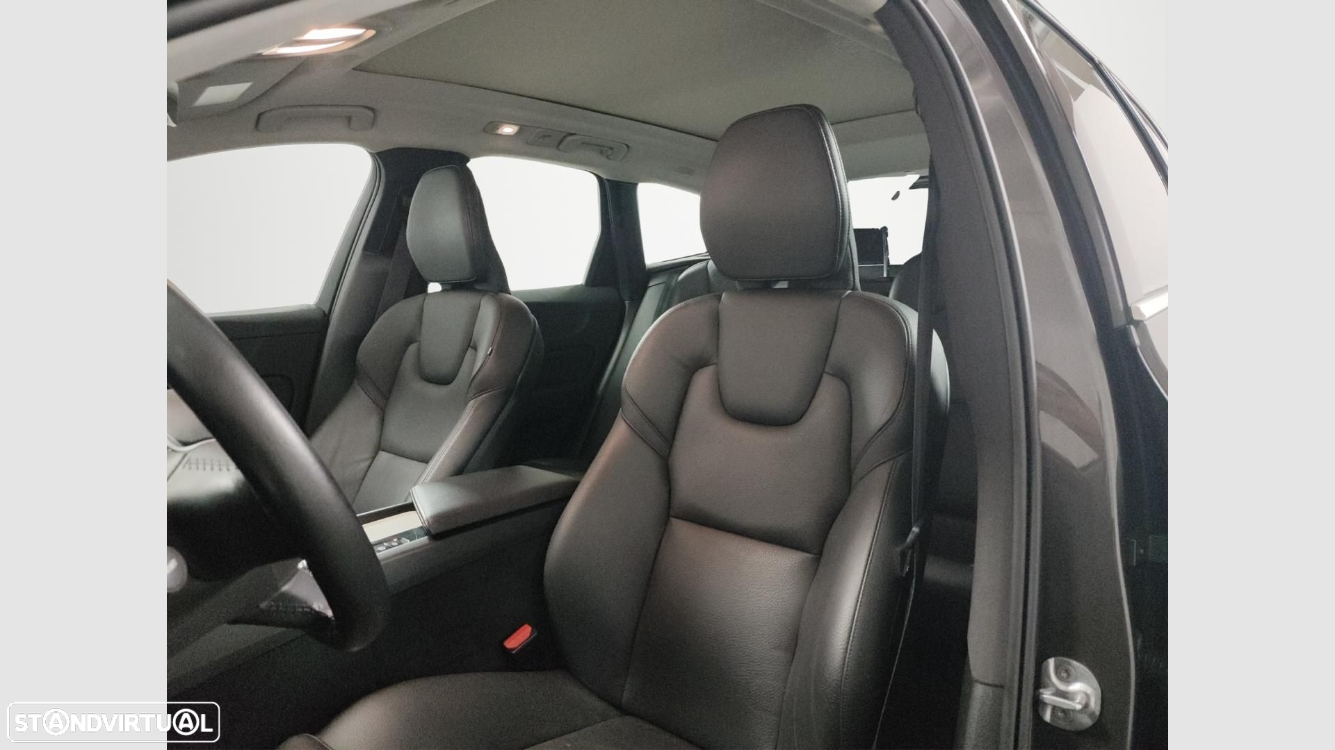 Volvo XC 60 2.0 T6 PHEV Inscription AWD - 10