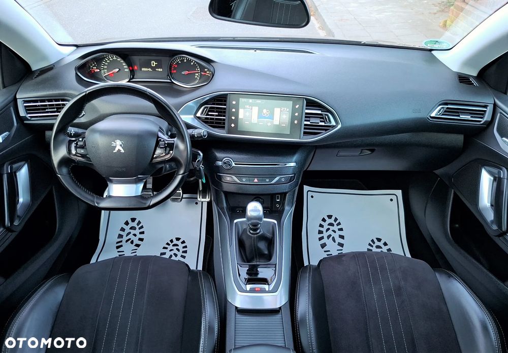 Peugeot 308 BlueHDi FAP 150 Stop & Start Allure - 33