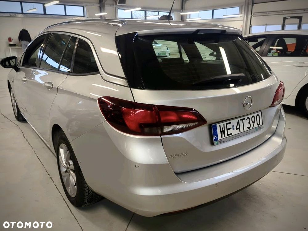 Opel Astra 1.5 CDTI Business Elegance S&S - 2