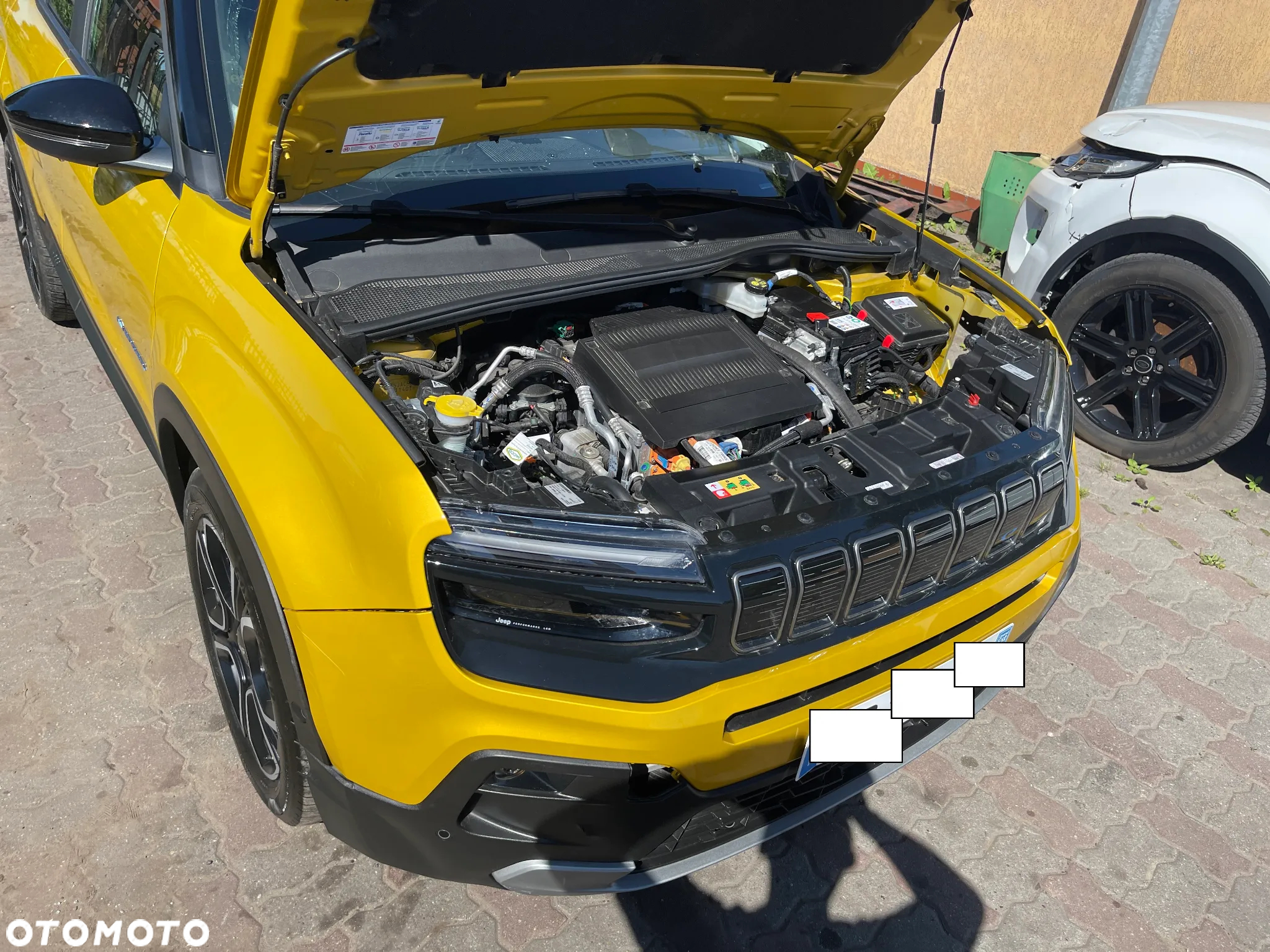 Jeep Avenger 54kWh Summit - 38