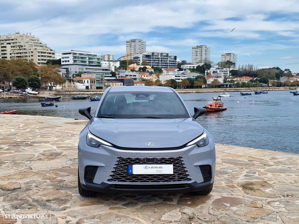 Lexus LBX Standard - 10