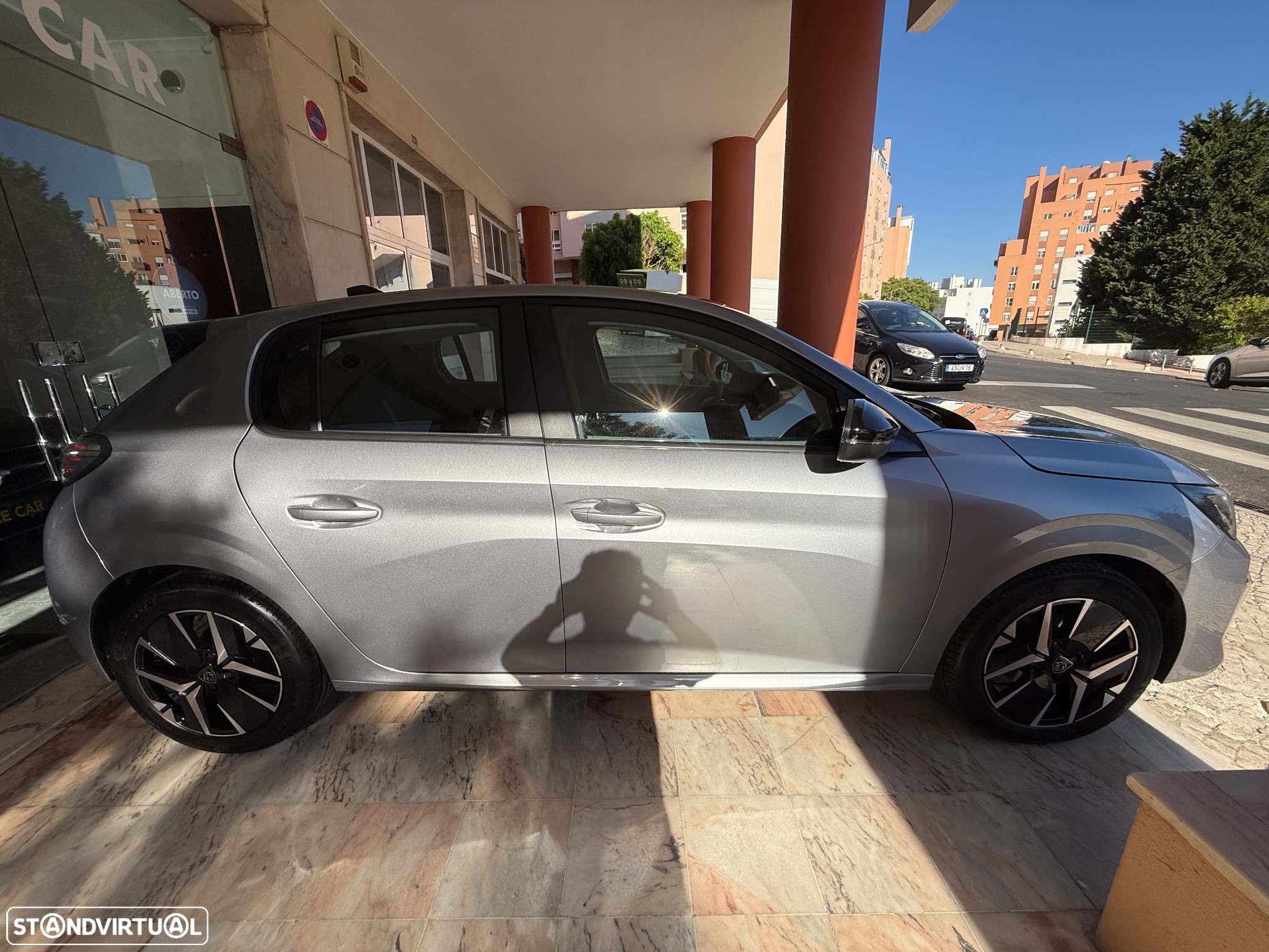 Peugeot 208 1.2 PureTech Active Pack - 18