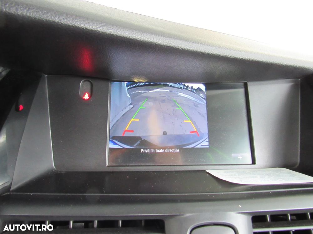 Renault Latitude - 16