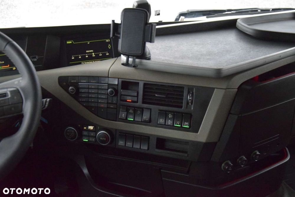 Volvo FH 540 BDF Globetrotter XL - 38