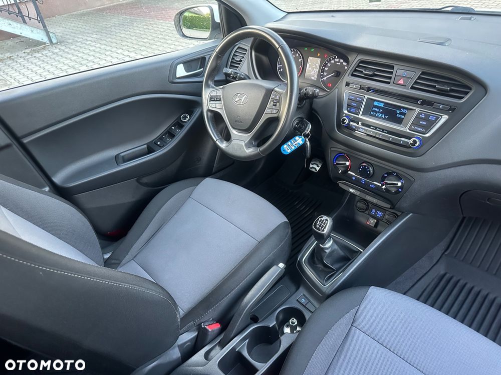 Hyundai i20 1.4 Comfort - 7