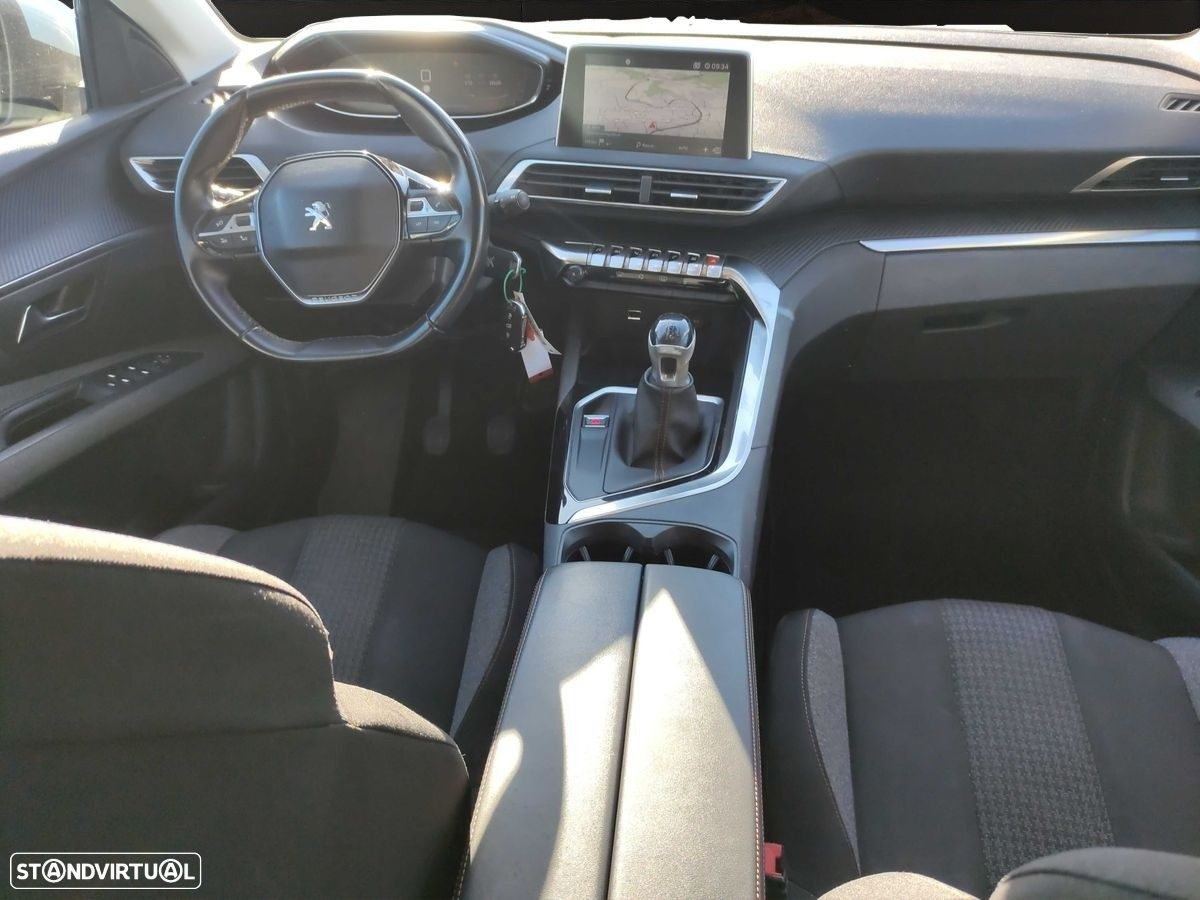 Peugeot 3008 PureTech 130 Stop & Start GPF Active - 6