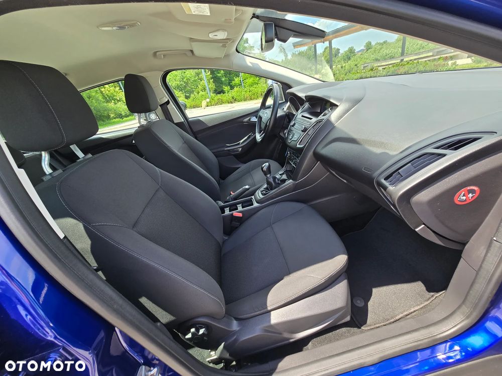 Ford Focus - 12