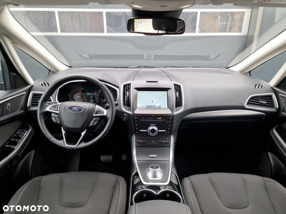 Ford S-Max 2.0 EcoBlue Titanium - 26