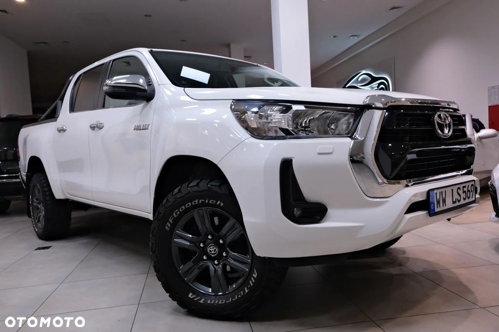 Toyota Hilux 2022 photo 4
