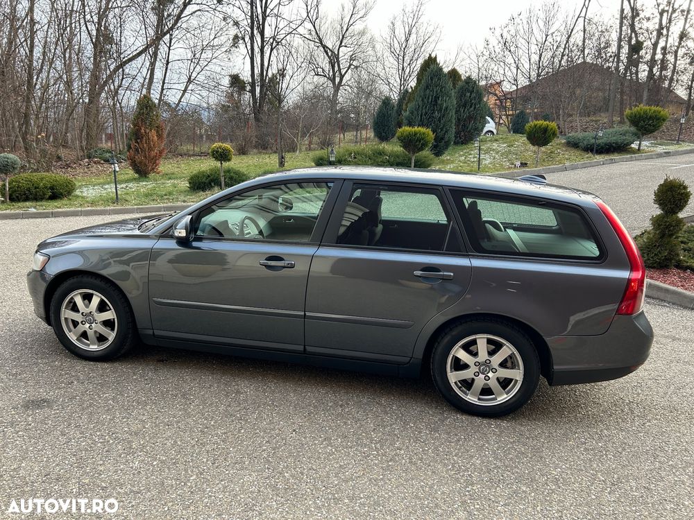 Volvo V50 1.6D Momentum - 14