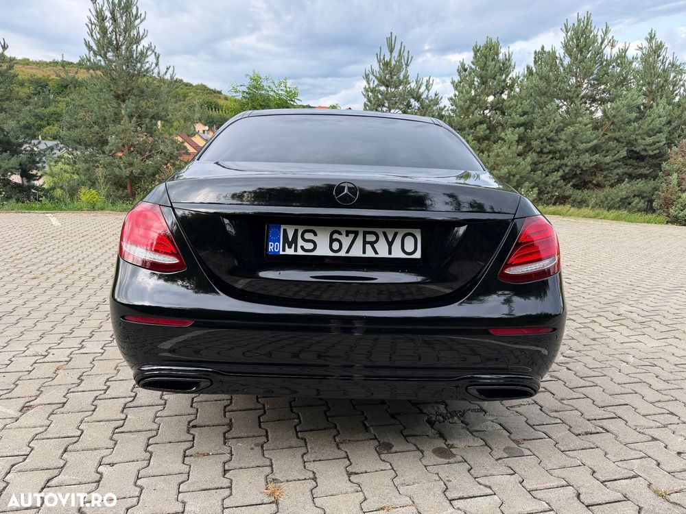 Mercedes-Benz E 220 d 9G-TRONIC - 2