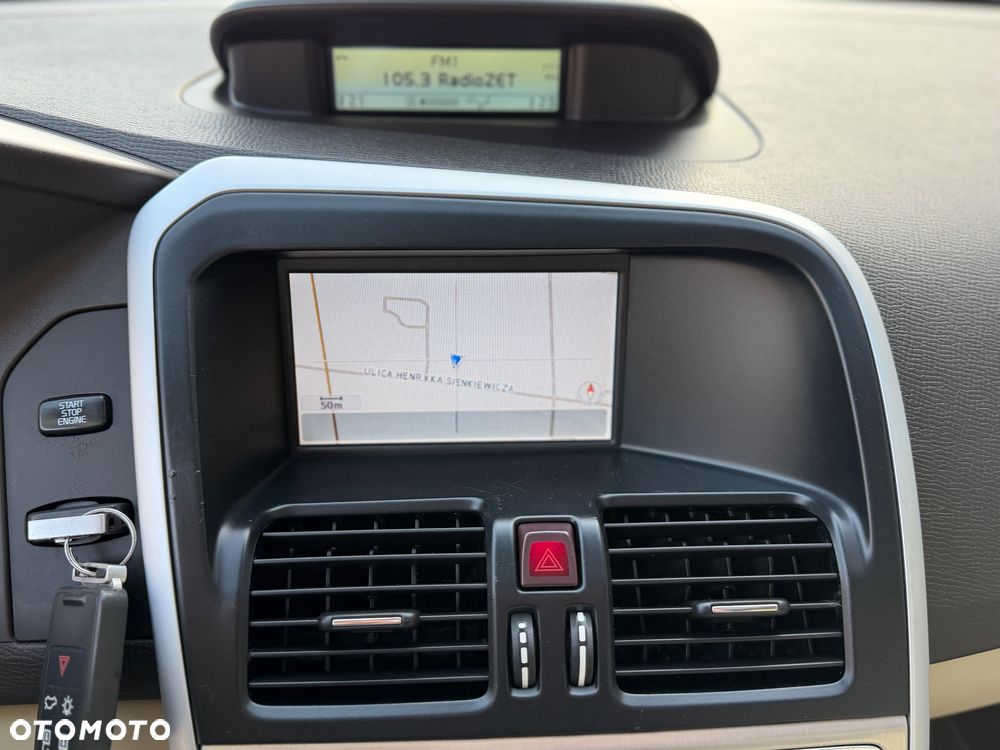 Volvo XC 60 2.4D Summum - 15