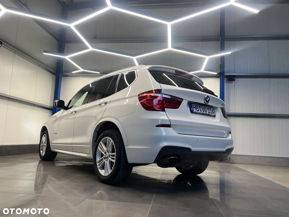 BMW X3 xDrive20d - 16