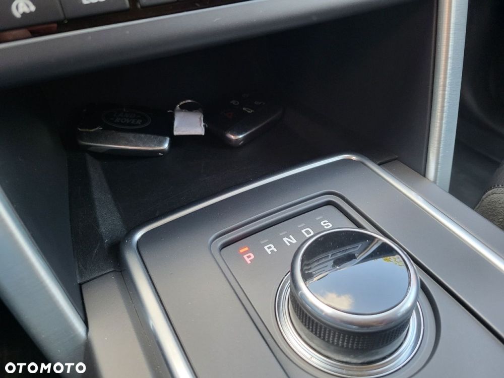 Land Rover Discovery Sport - 33