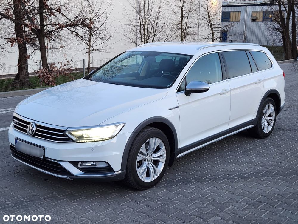 Volkswagen Passat 2.0 TDI SCR DSG 4Motion Business - 20