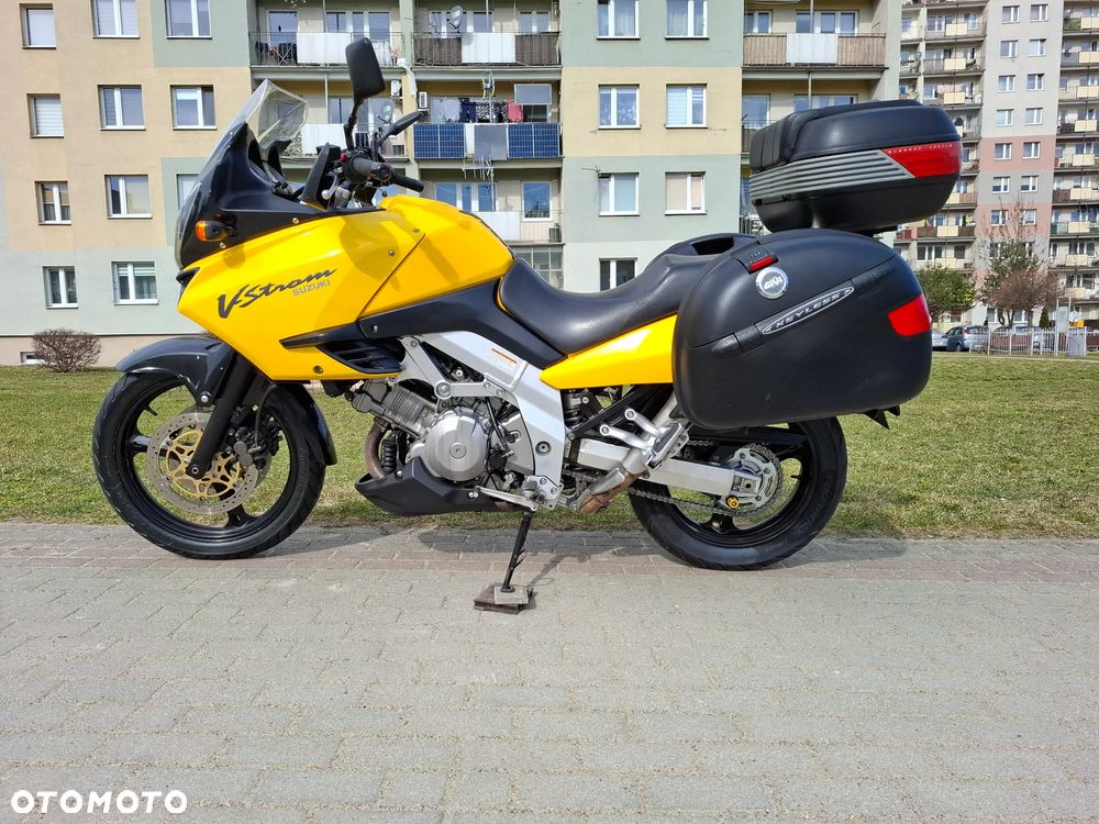 Suzuki V-STROM - 1