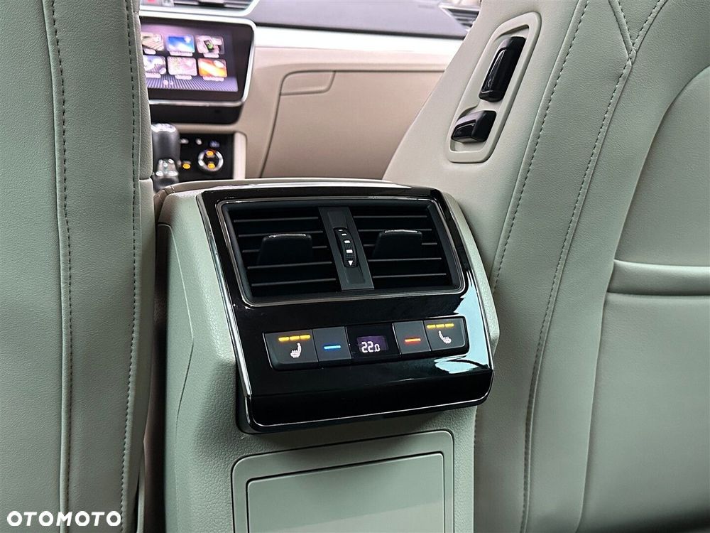 Skoda Superb 2.0 TSI 4x4 L&K DSG - 31