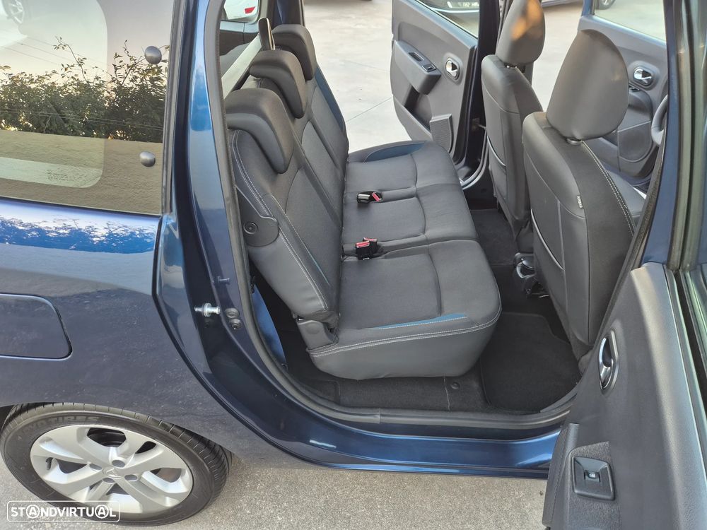 Dacia Lodgy 1.5 dCi SL 10 Anos 7L - 35