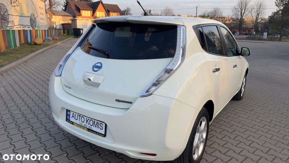Nissan Leaf - 9