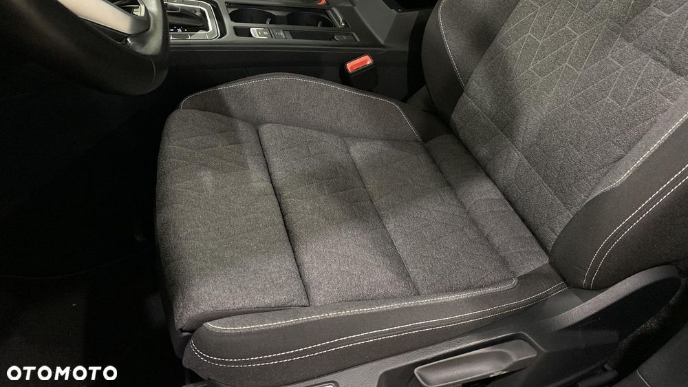 Volkswagen Passat 1.5 TSI EVO Business DSG - 18