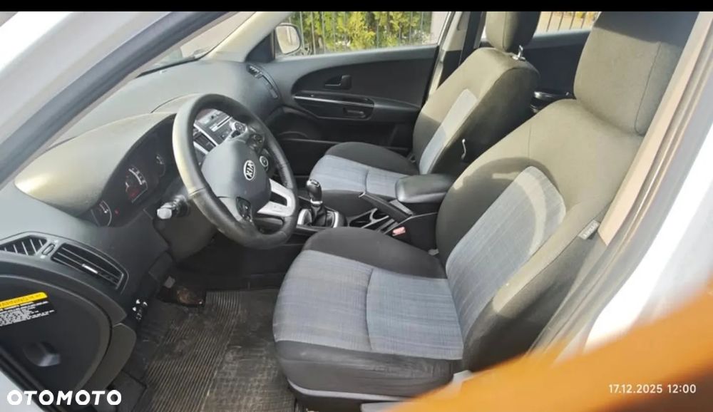 Kia Ceed 1.6 Crdi S Euro2012 - 19