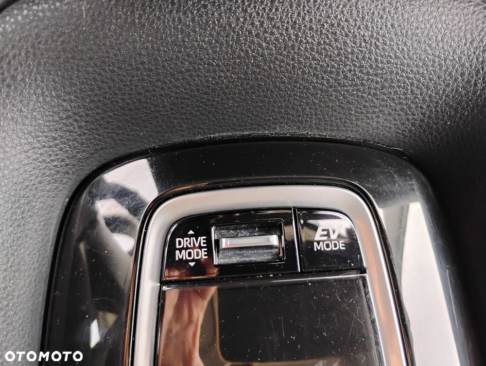 Toyota Corolla 1.8 Hybrid Active - 16