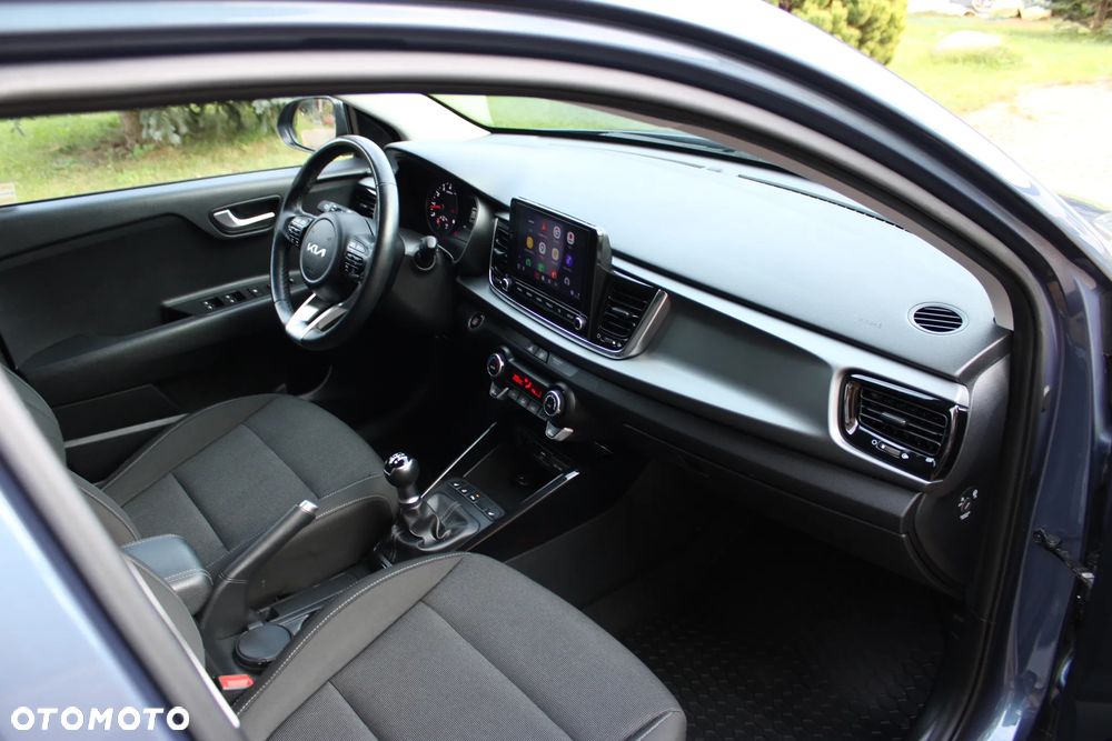 Kia Rio 1.2 L Business Line - 25