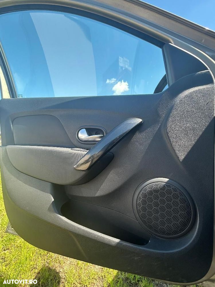 Dacia Sandero - 14