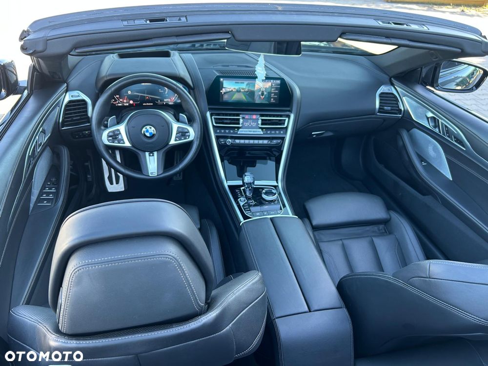BMW Seria 8 M850i xDrive - 21
