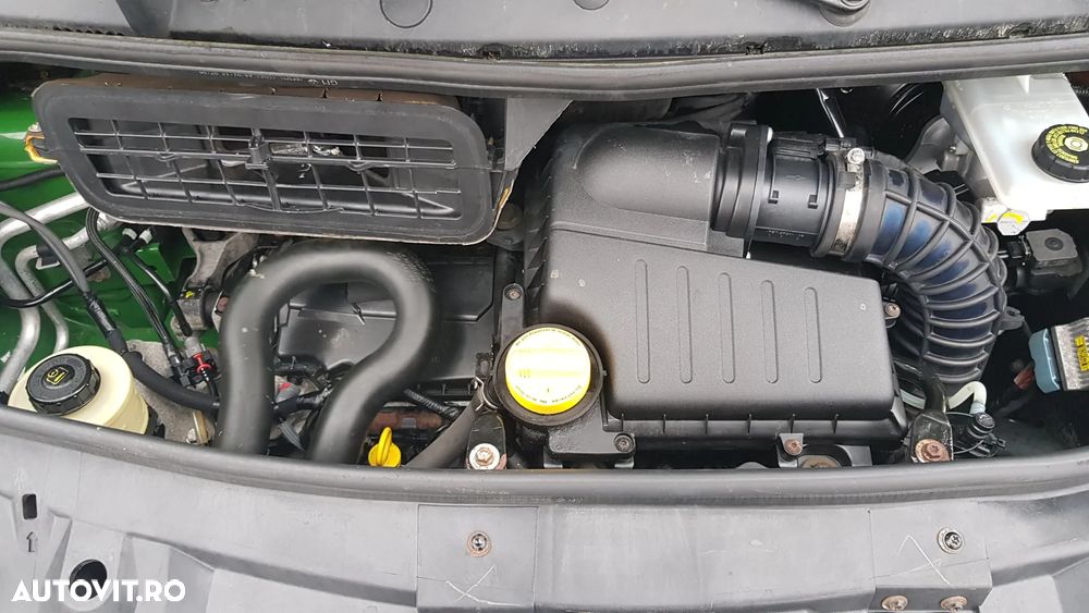 Renault Trafic 115 DCi - 11