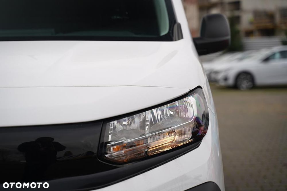 Opel Combo Van 1.5 BlueHDi L2 EAT8 - 30