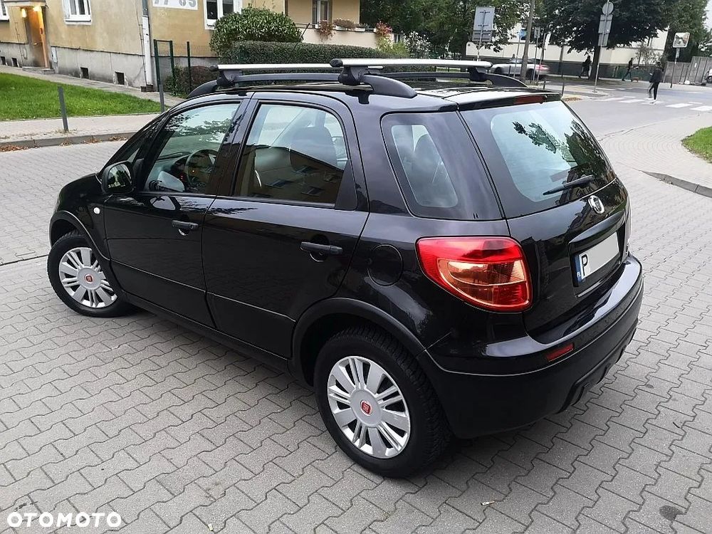 Fiat Sedici - 12