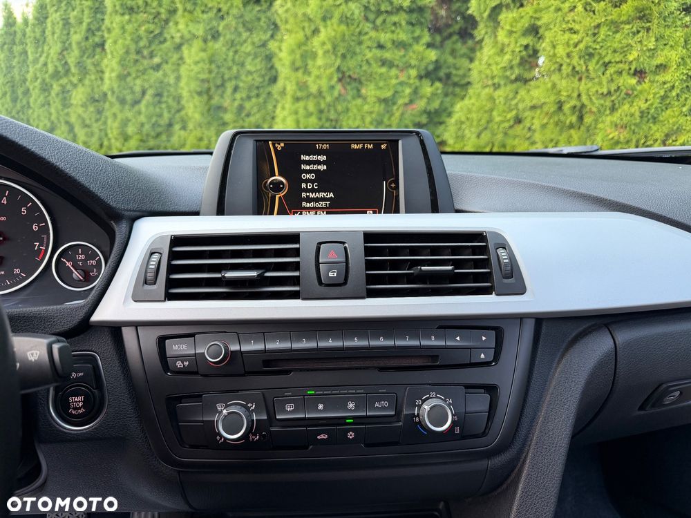 BMW Seria 3 - 35